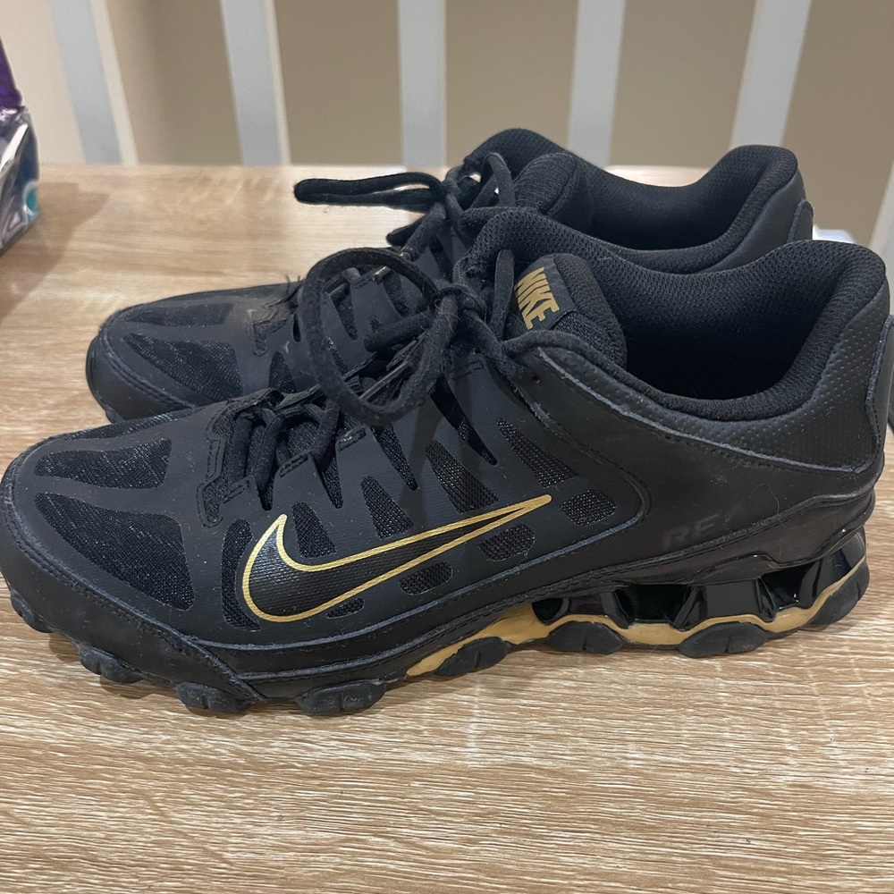 MEN'S NIKE REAX 8 MESH TRAINING SHOES